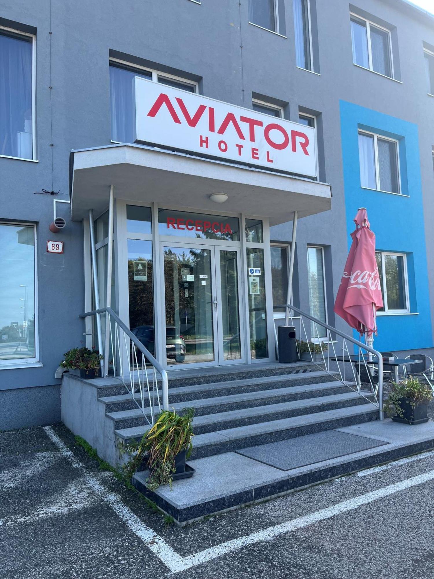 Aviator Garni Hotel Bratislava Dış mekan fotoğraf